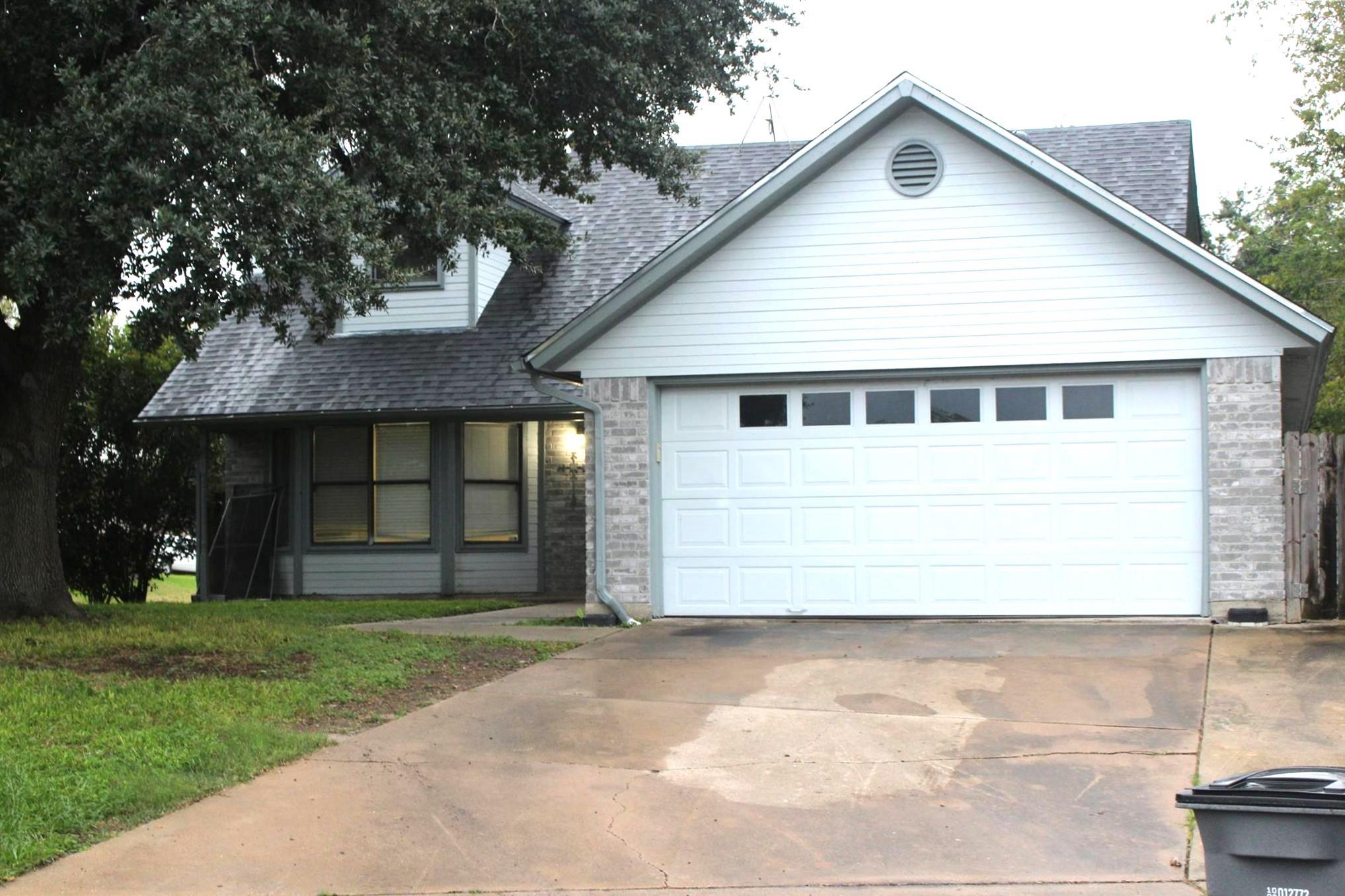 111 Trentwood Circle — photo