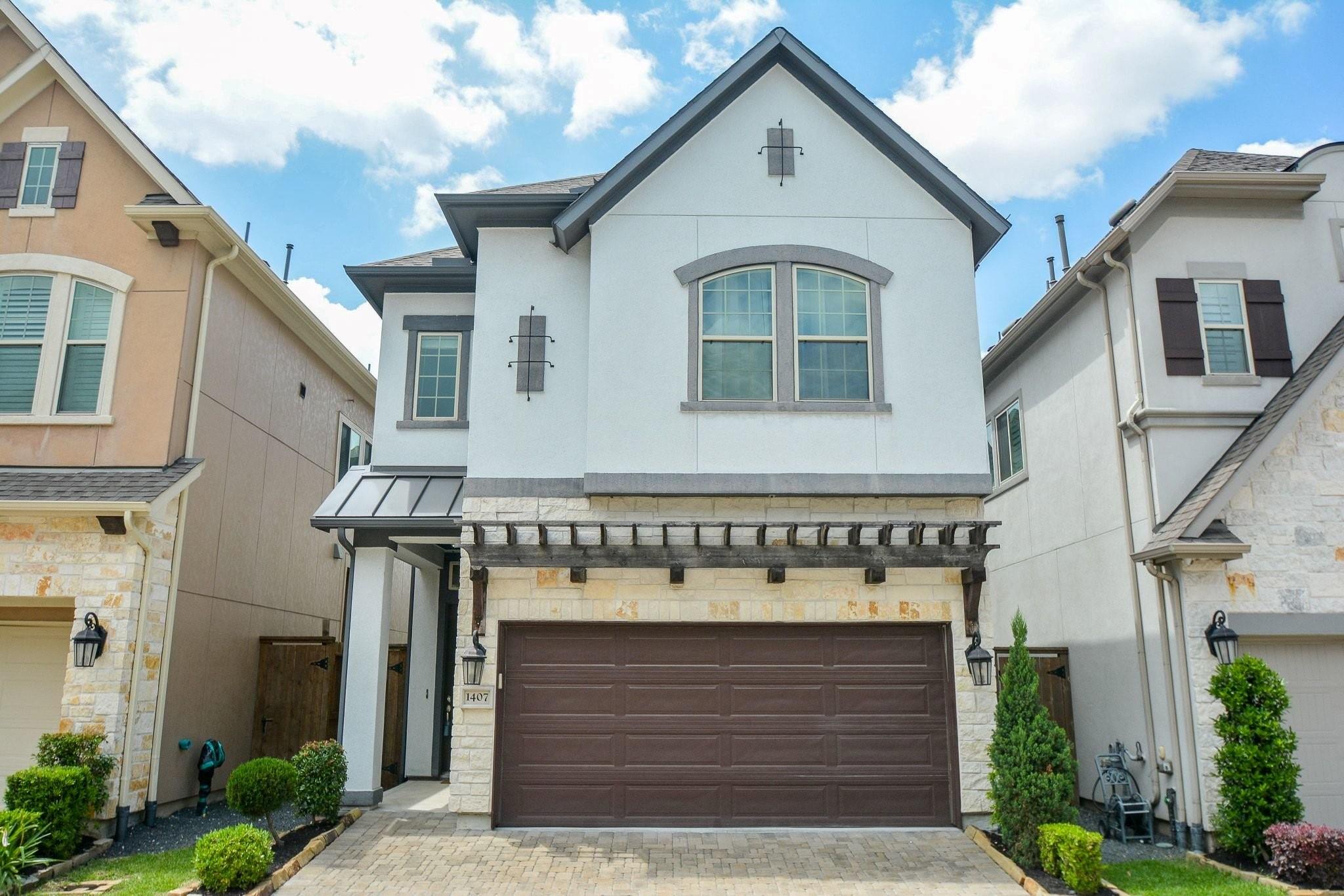 1407 Arkley Way — photo