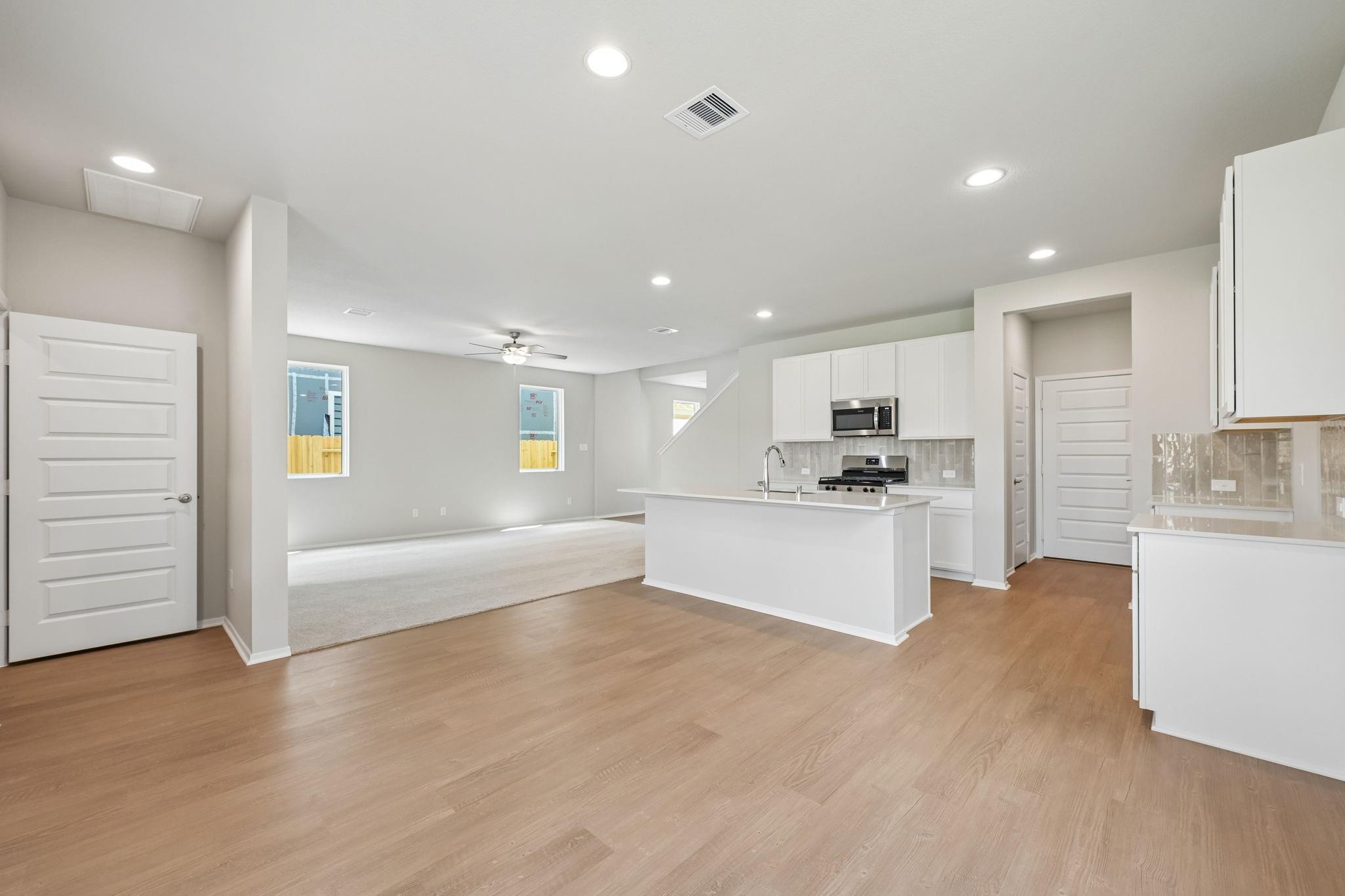 400 Hickory Hills Drive — photo