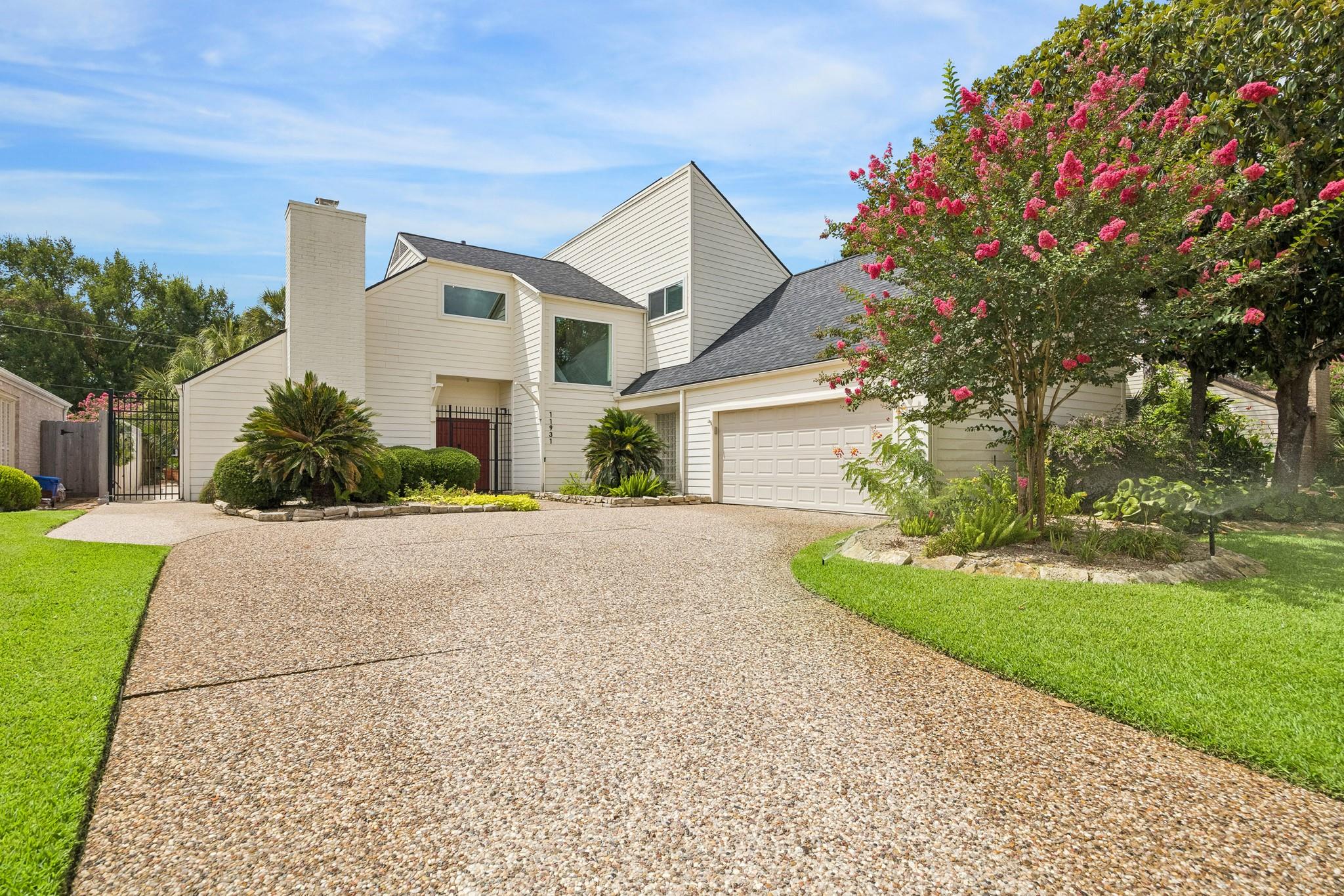 11931 Carriage Hill Drive — photo