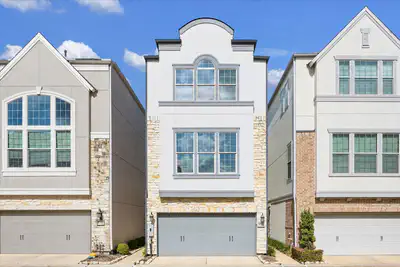 6710 Sussex Manor Street — photo