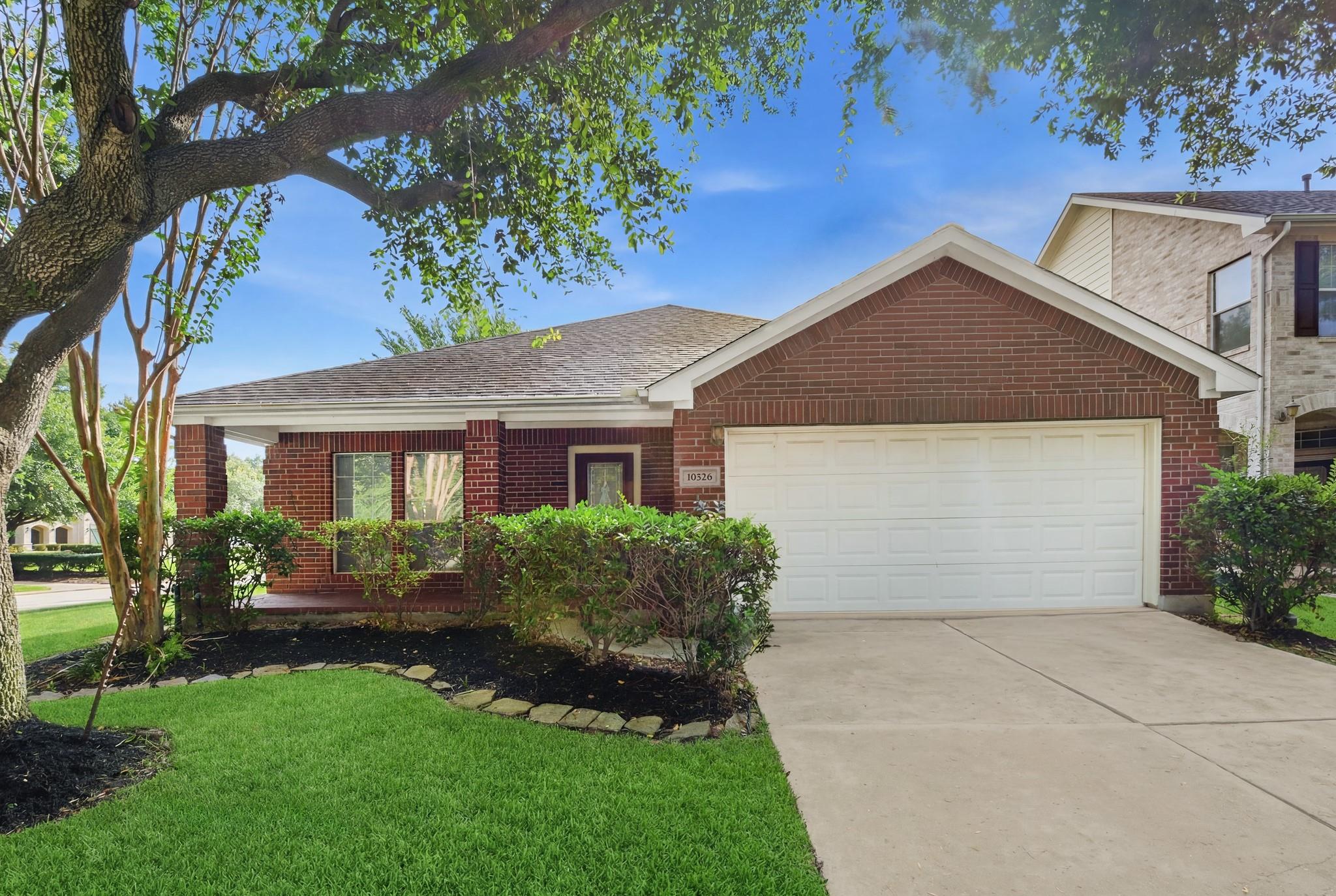 19226 Countryhills Court — photo