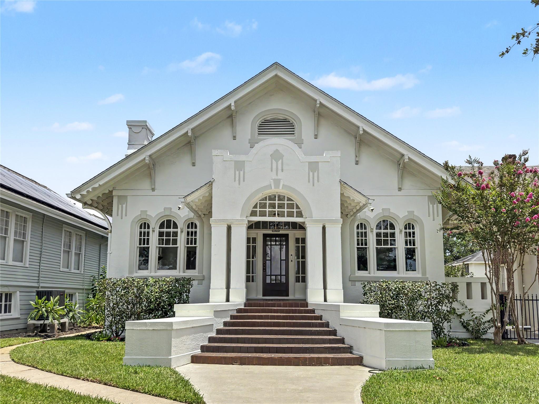 1602 Rosenberg Street — photo