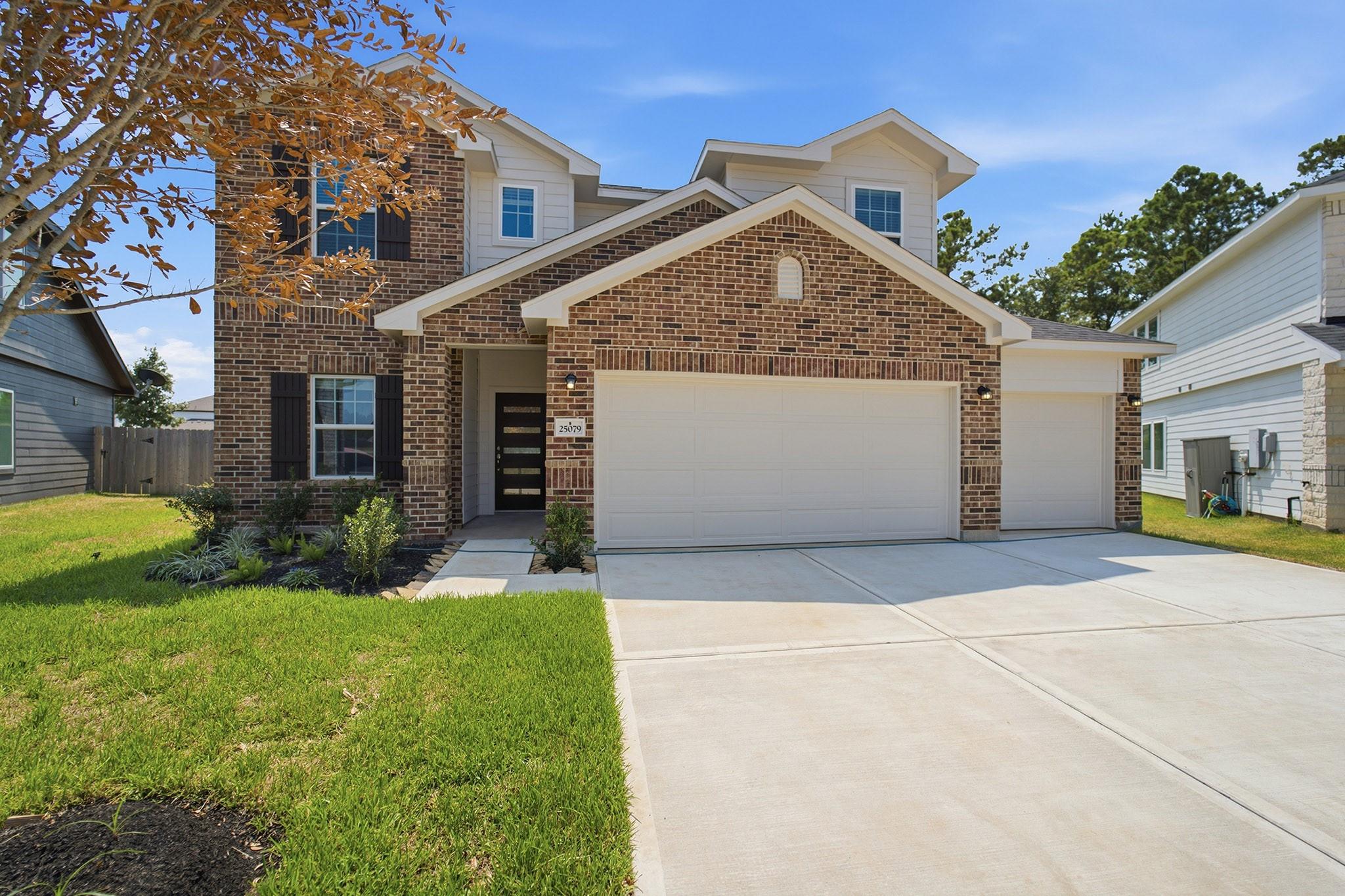 25079 Apricot Court — photo