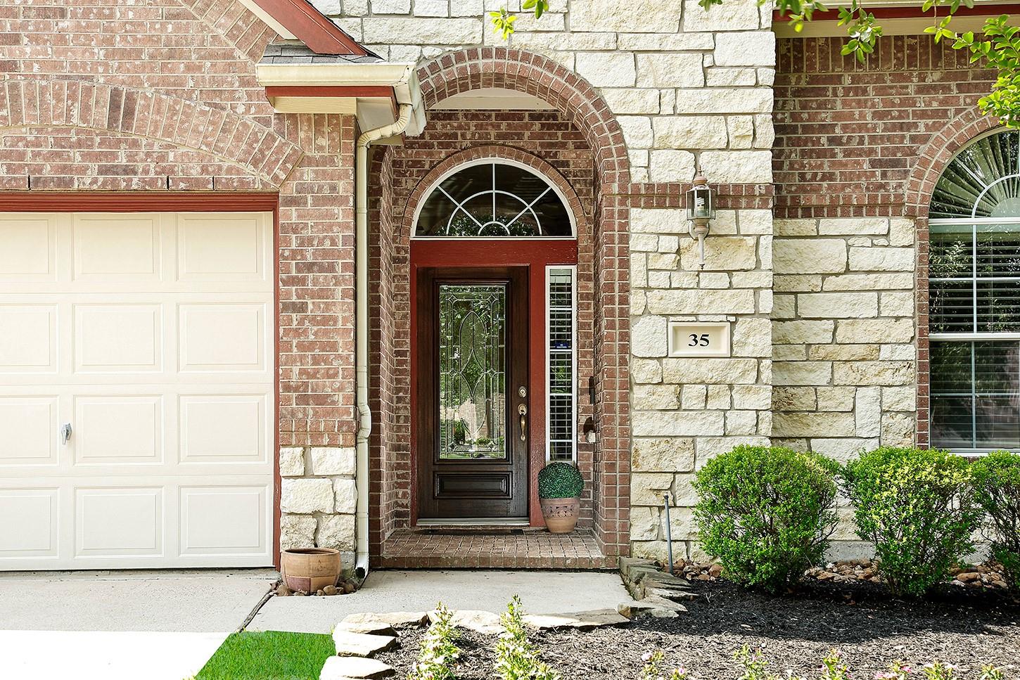 35 Granite Path, The Woodlands, TX 77389 — photo 2
