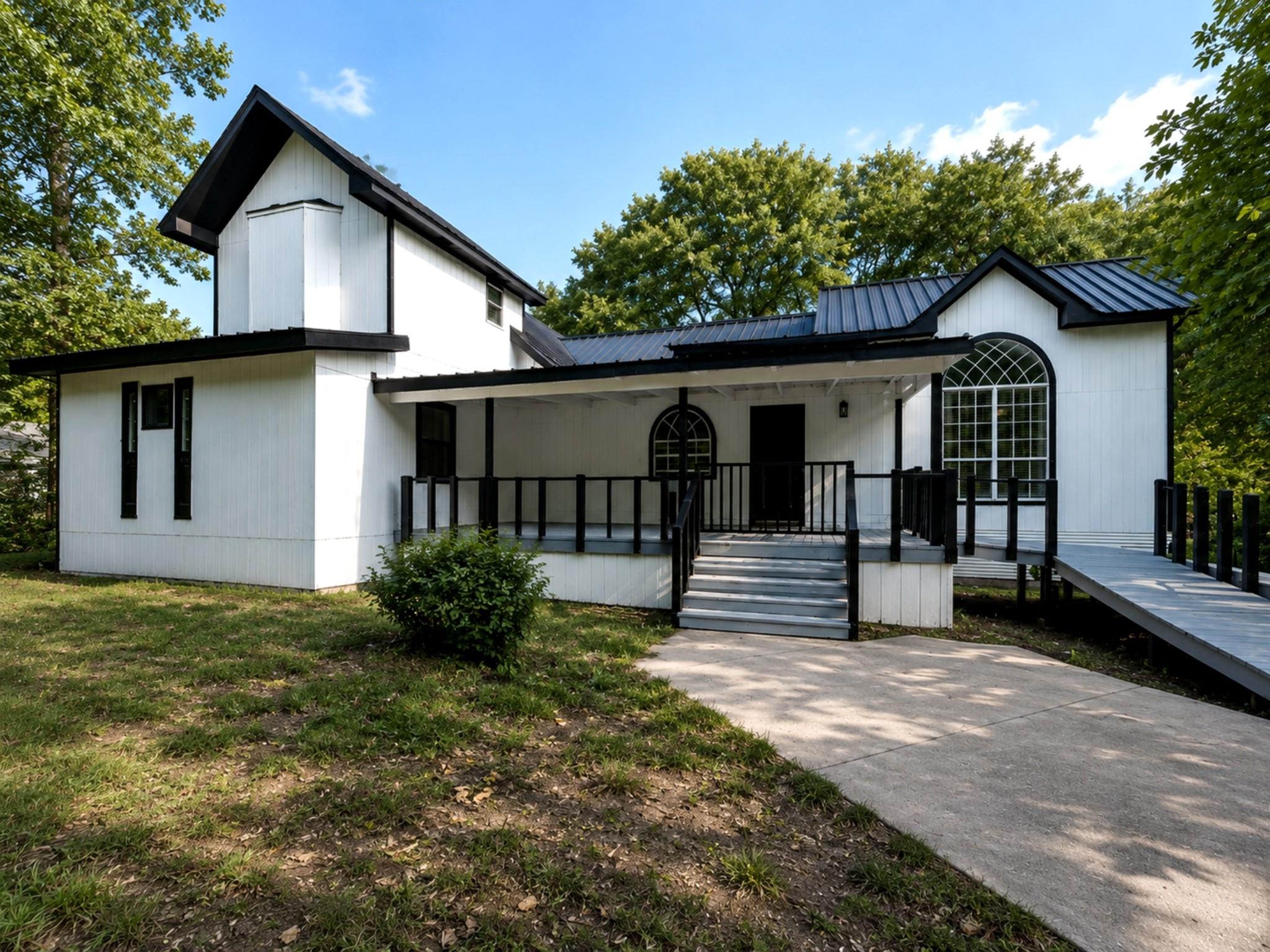 20696 Brazos Drive — photo