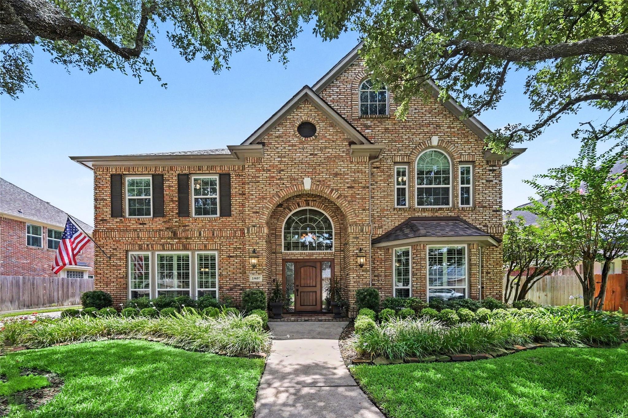 2907 Winding Shore Lane — photo