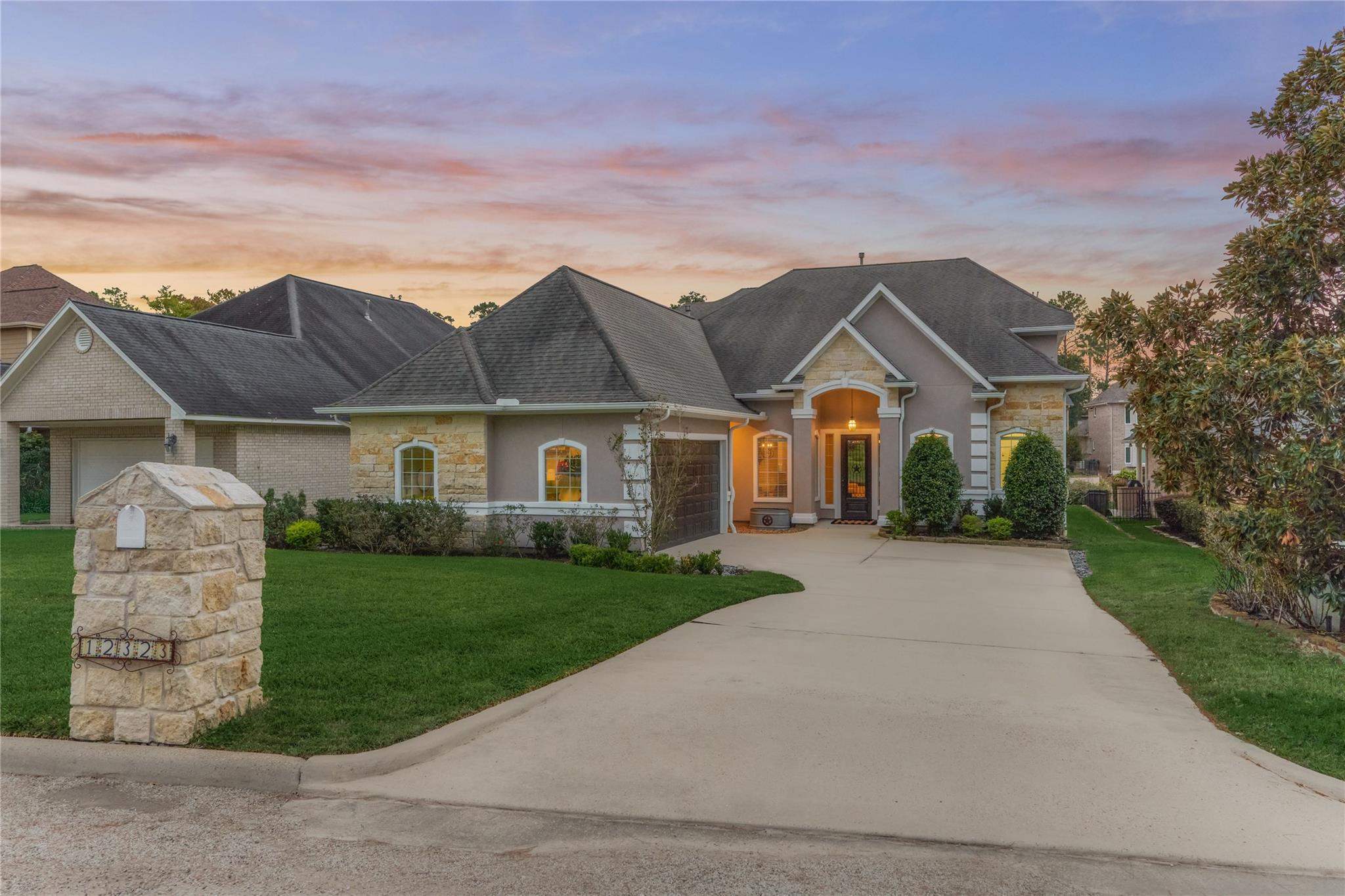 12323 Longmire Cove — photo