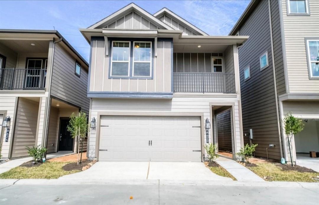 8620 Hollyoaks Creek Lane — photo