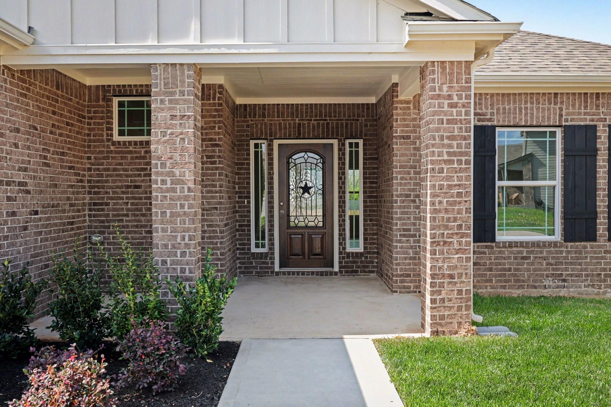 12400 Hackberry Drive, Willis, TX 77318 — photo 2