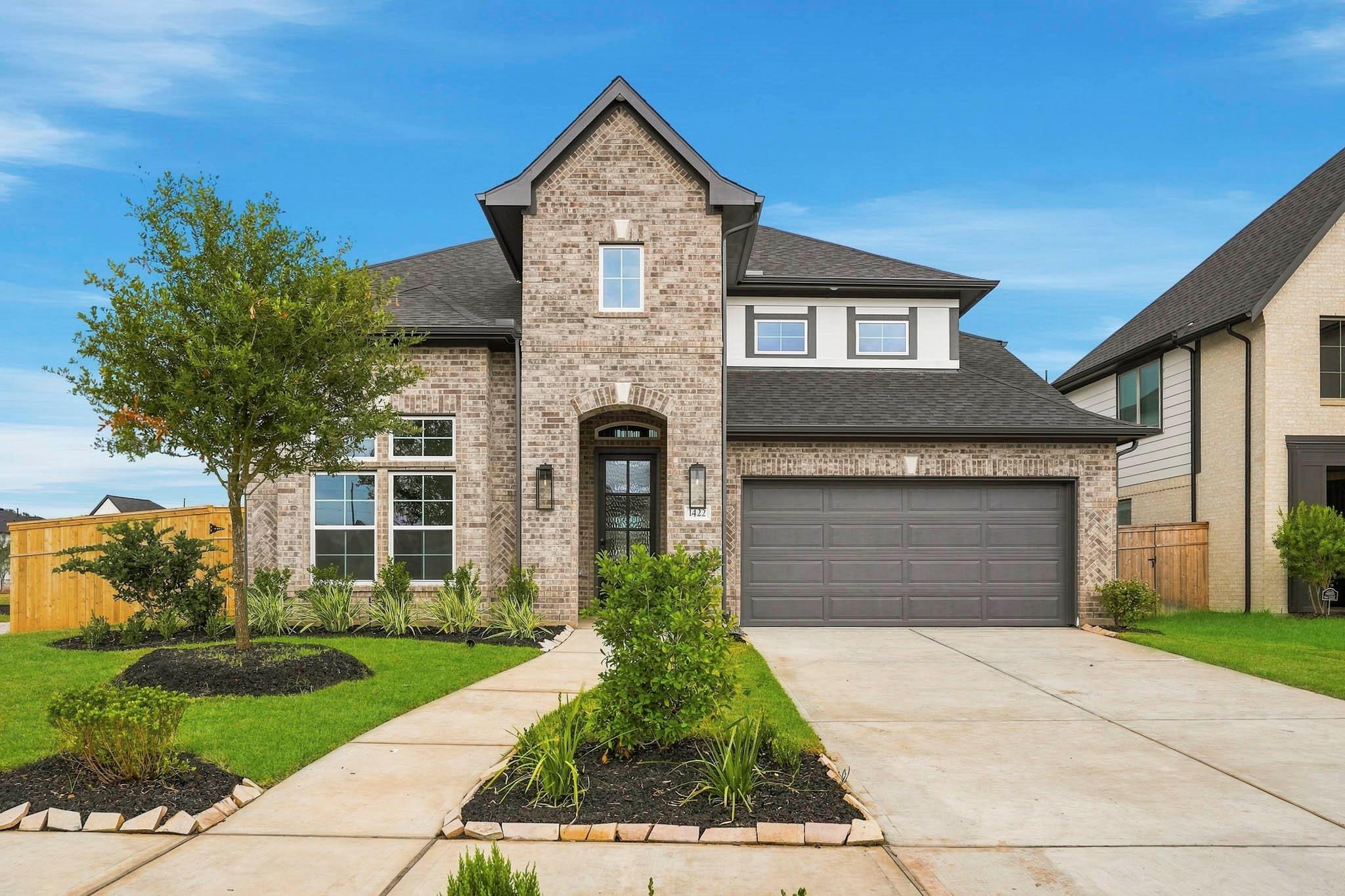 1422 Crest Dale Lane — photo