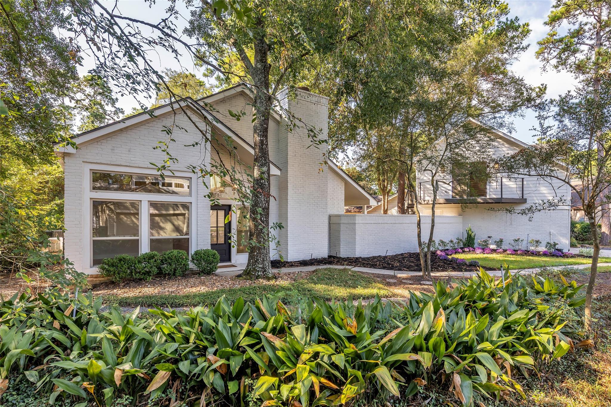 4 N Autumnwood Way — photo