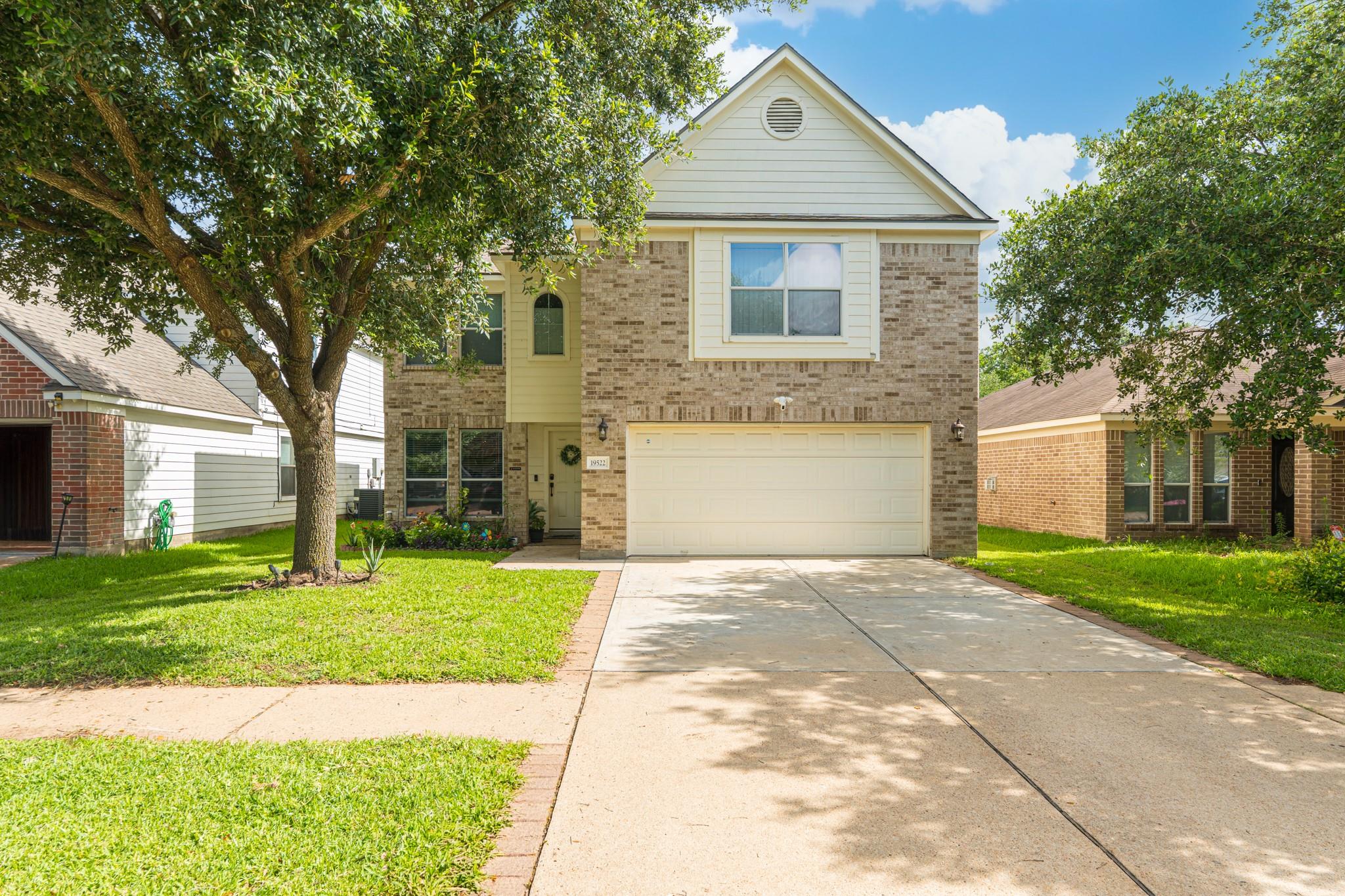 19522 Narcissus Brook Lane — photo