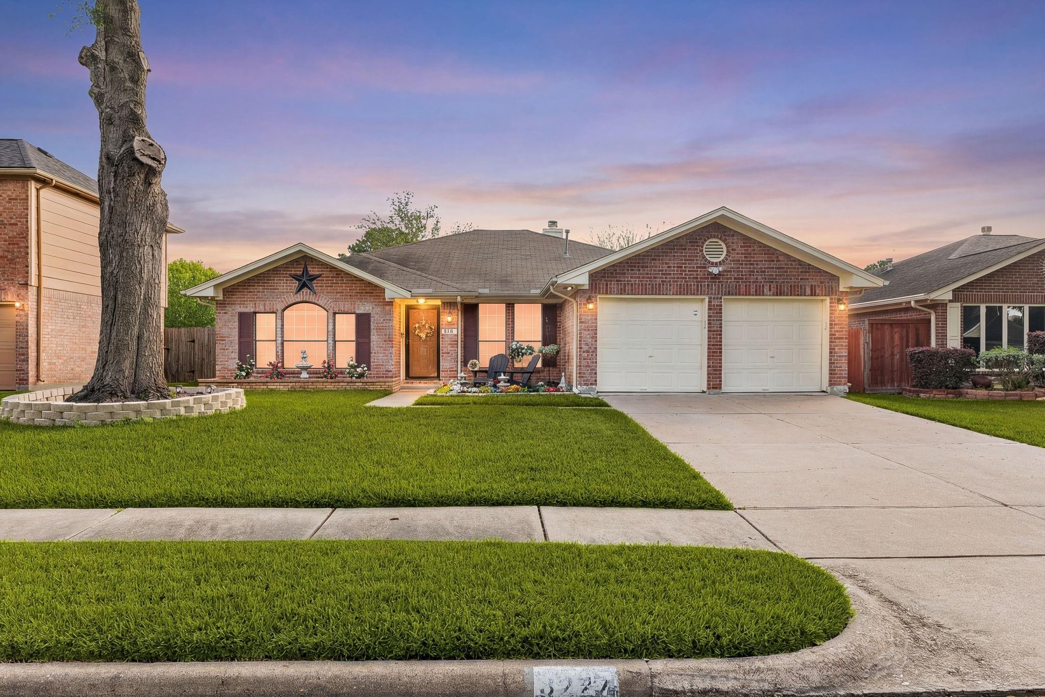 8227 Squires Place Drive — photo