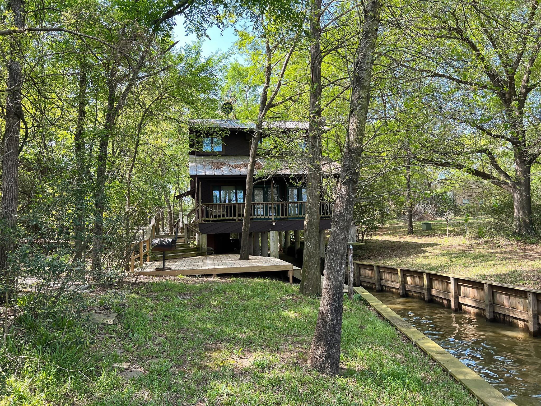 6019 County Road 374 — photo