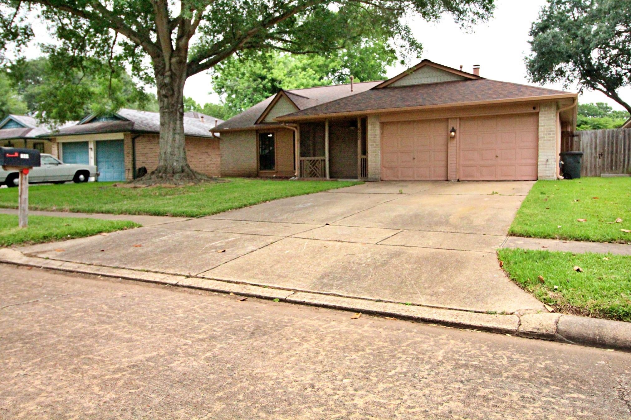 822 Mayweather Lane — photo