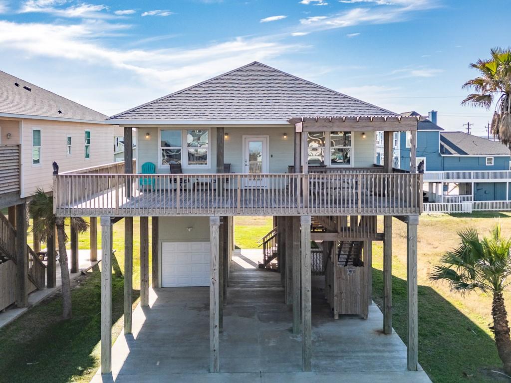 13111 Buccaneer Parkway — photo