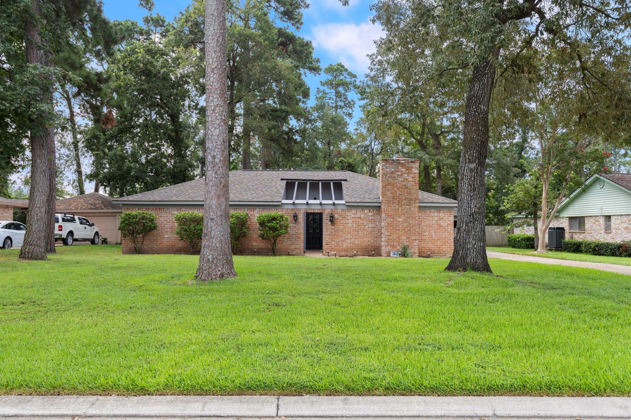 623 Hickory Ridge Drive — photo