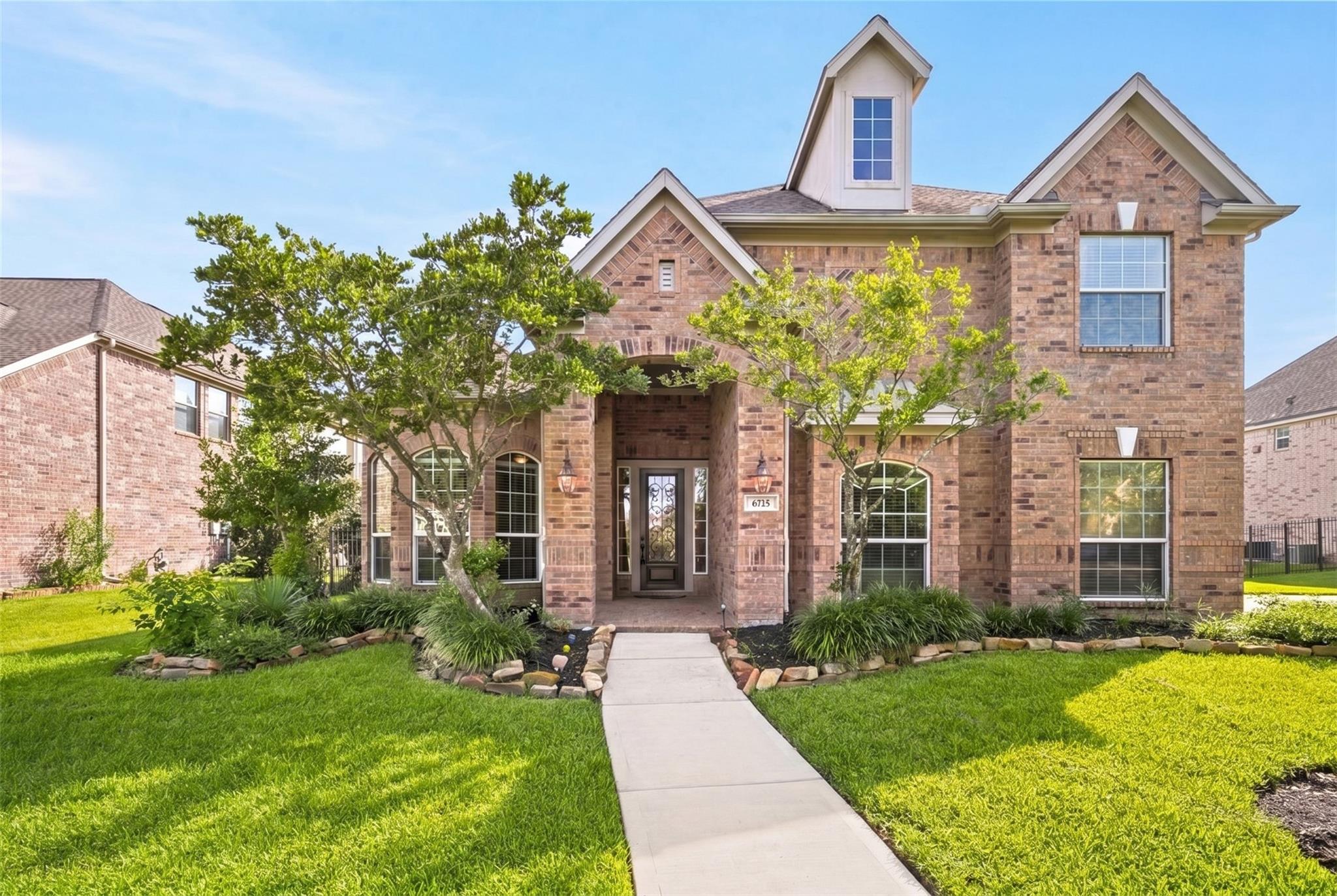 6715 W Titan Springs Drive — photo