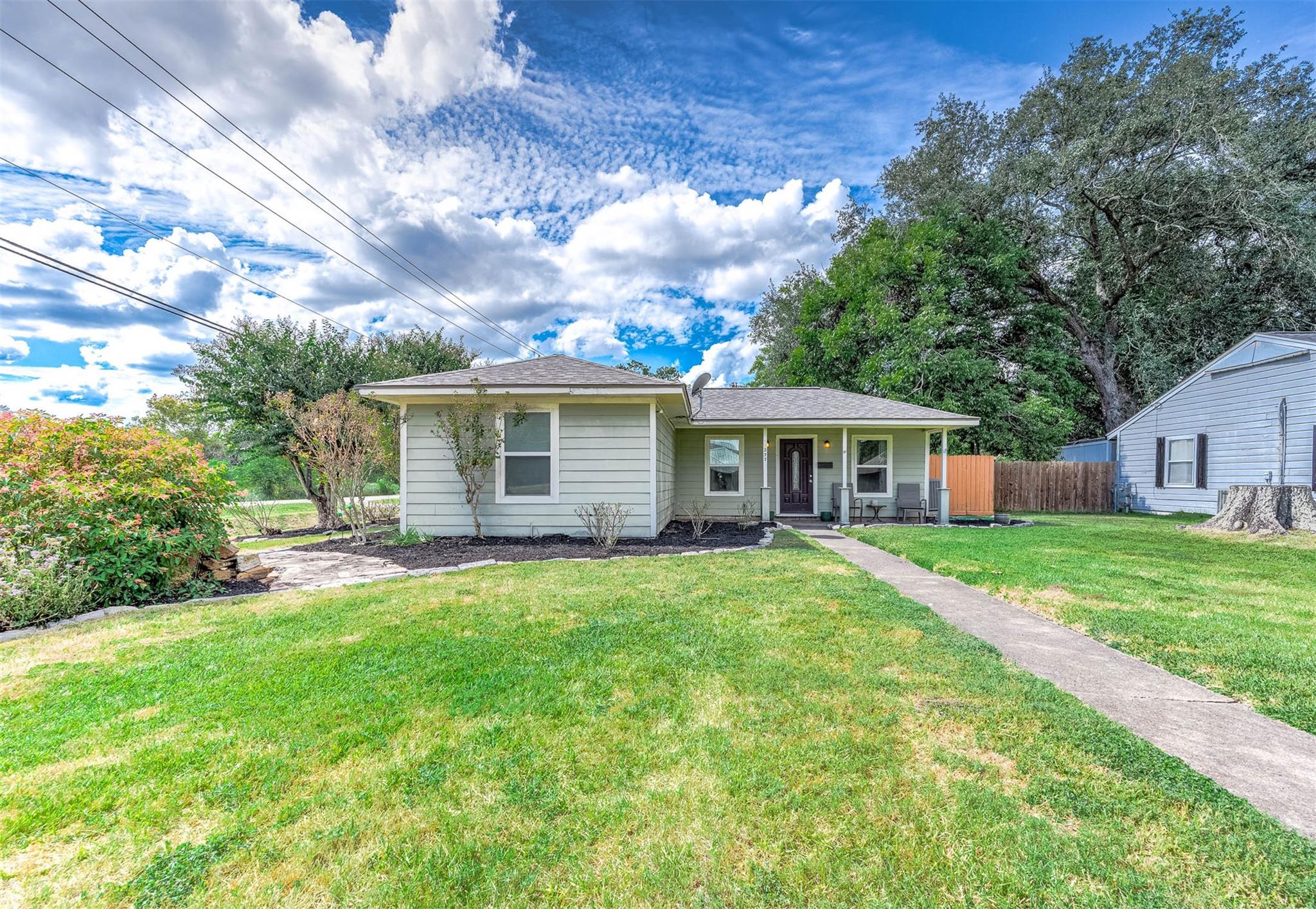 237 Mclemore Drive — photo