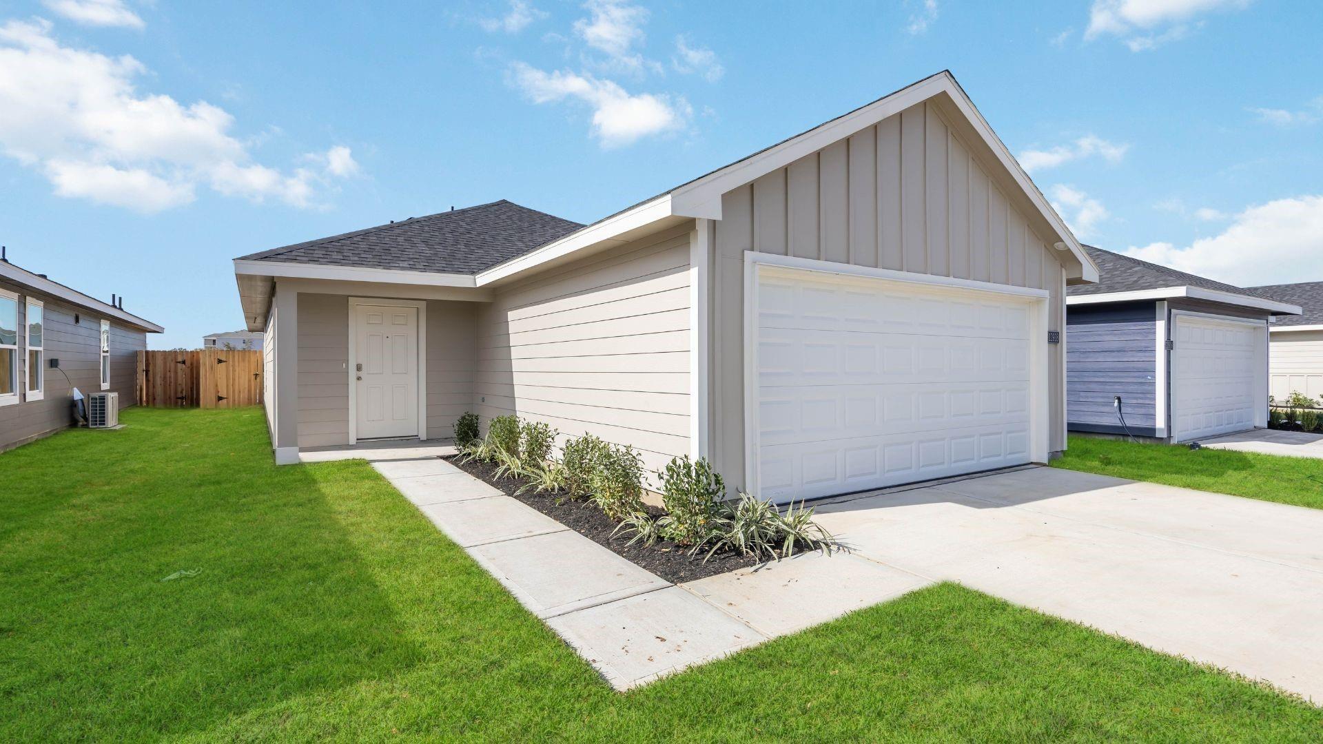 2534 Cedar Ridge Drive — photo