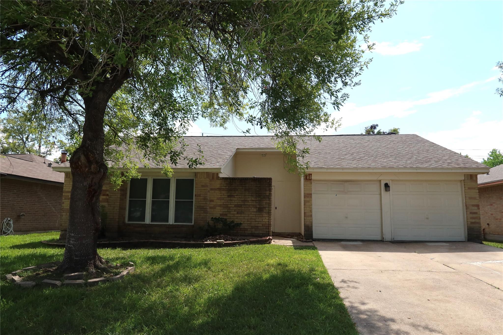 17122 Coachmaker Drive — photo