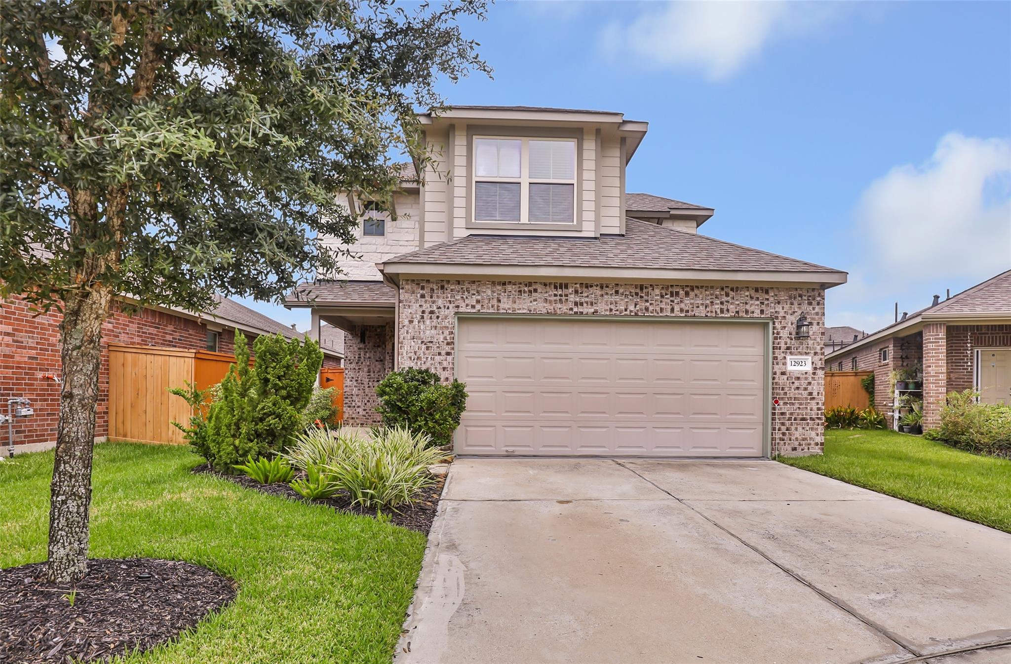 12923 Gallowhill Drive — photo