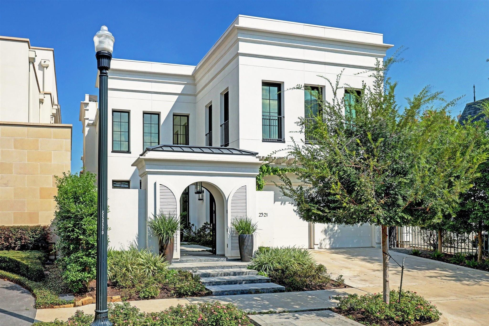2521 Westgate Drive — photo
