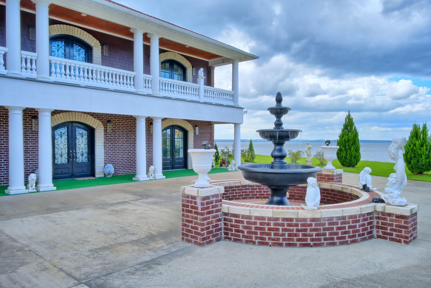 320 Cypress Village Dr — photo