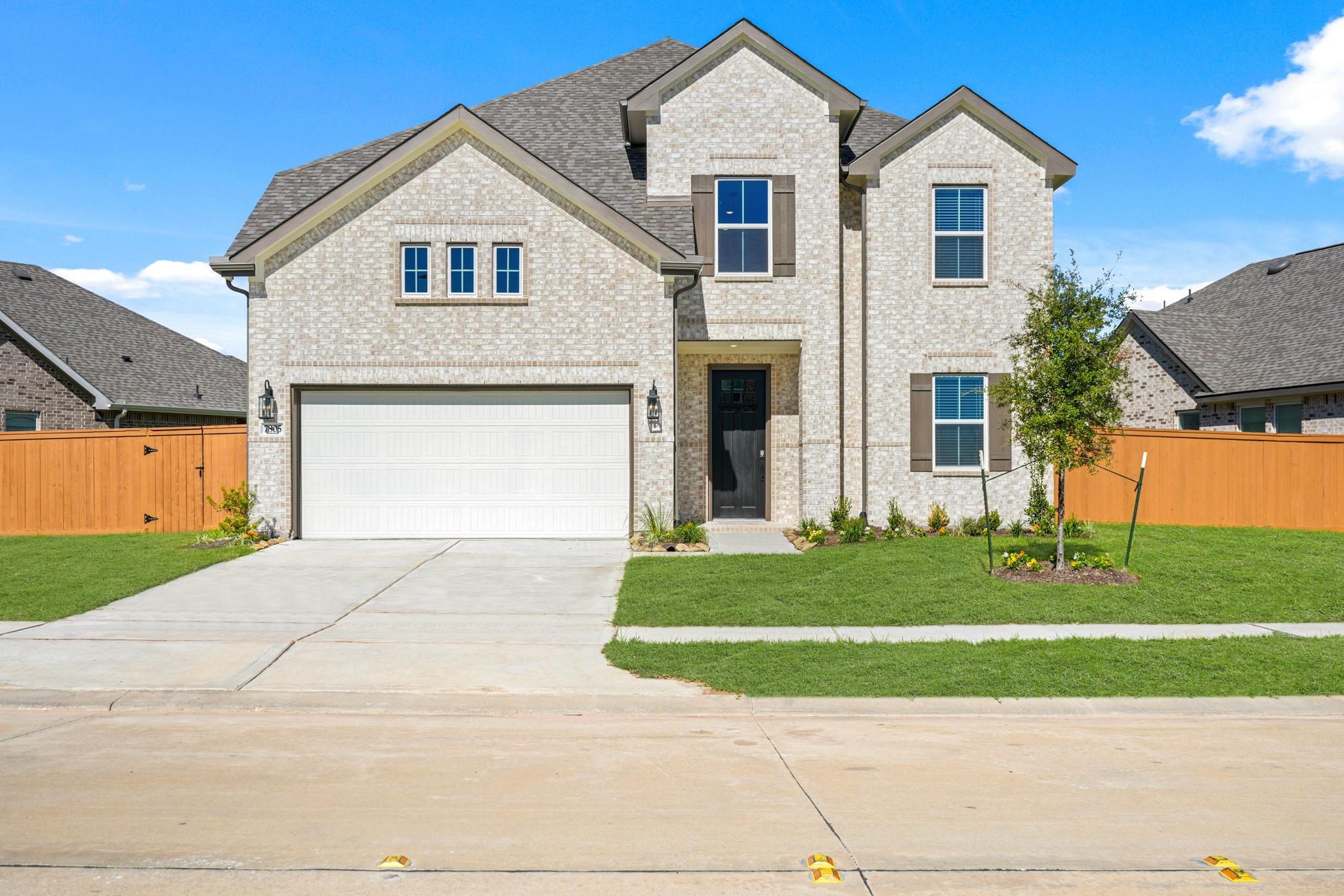 2718 Chancellor Court — photo