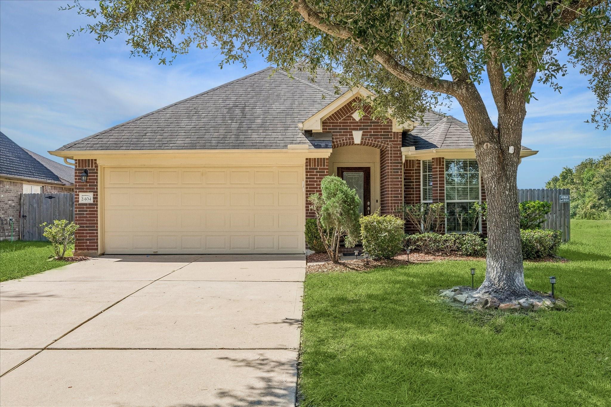 2404 Avalon Trace Lane — photo