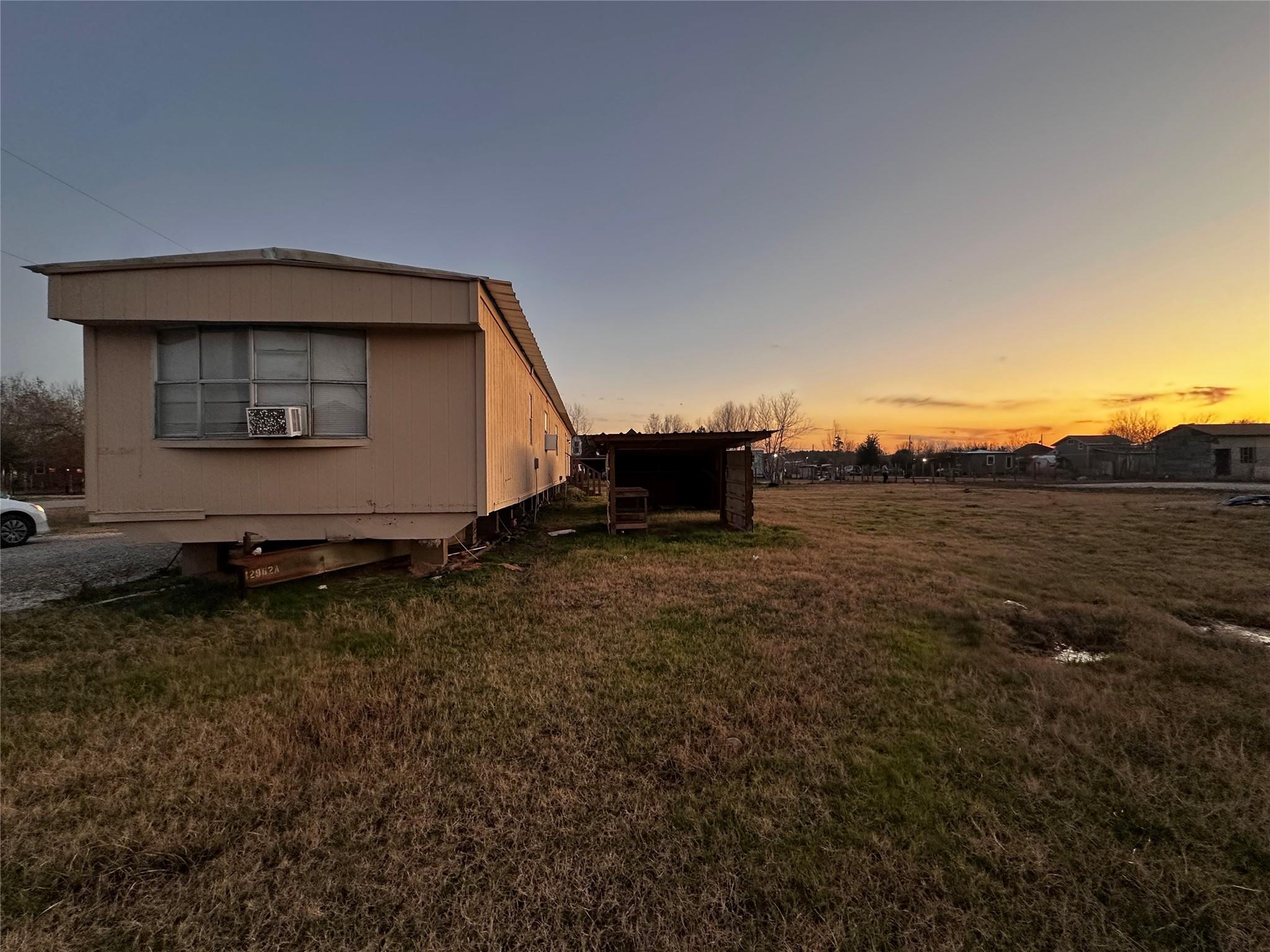 40 County Rd 3557, Cleveland, TX 77327 — photo 3