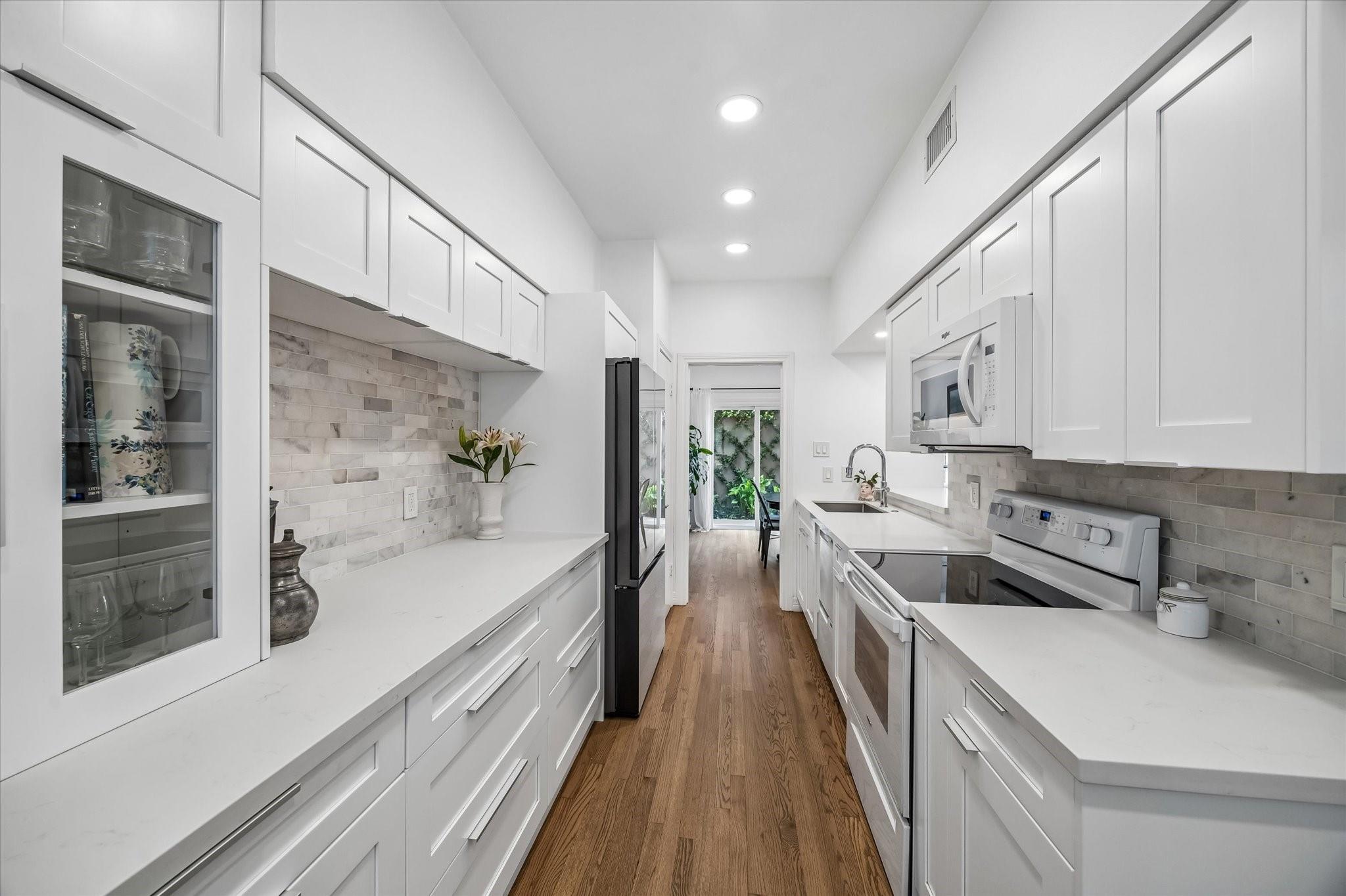 701 Bering Drive #1501 — photo