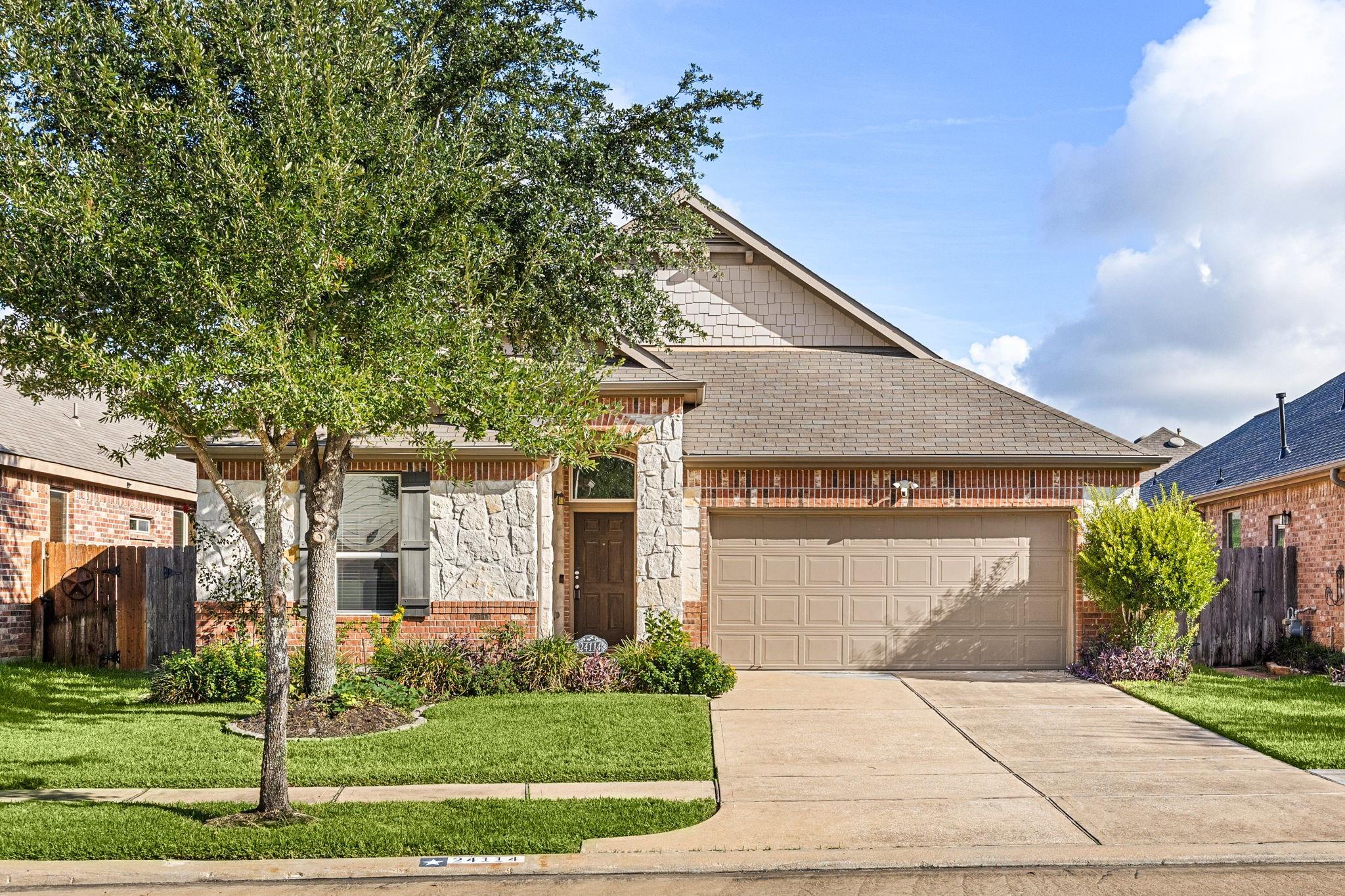 24114 Buffalo Cove Lane — photo