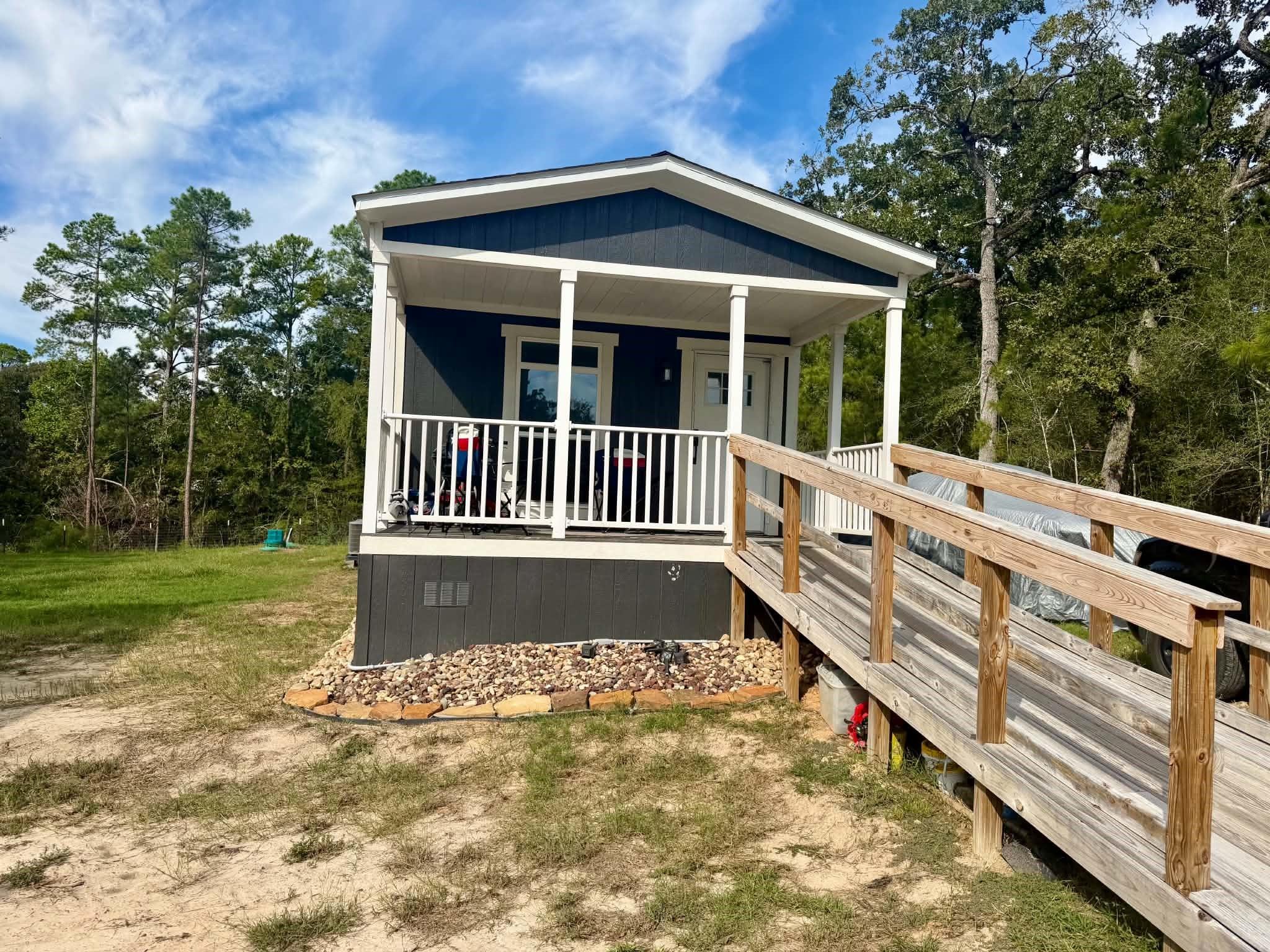 1151 Lakeside Drive — photo