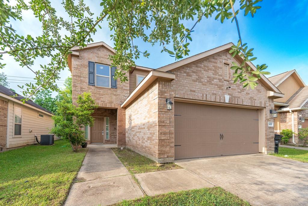 9408 Savannah Holly Drive — photo