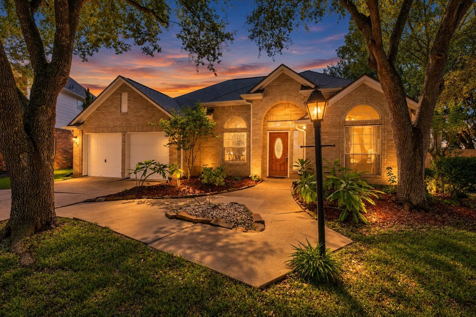 313 Arbor Circle — photo