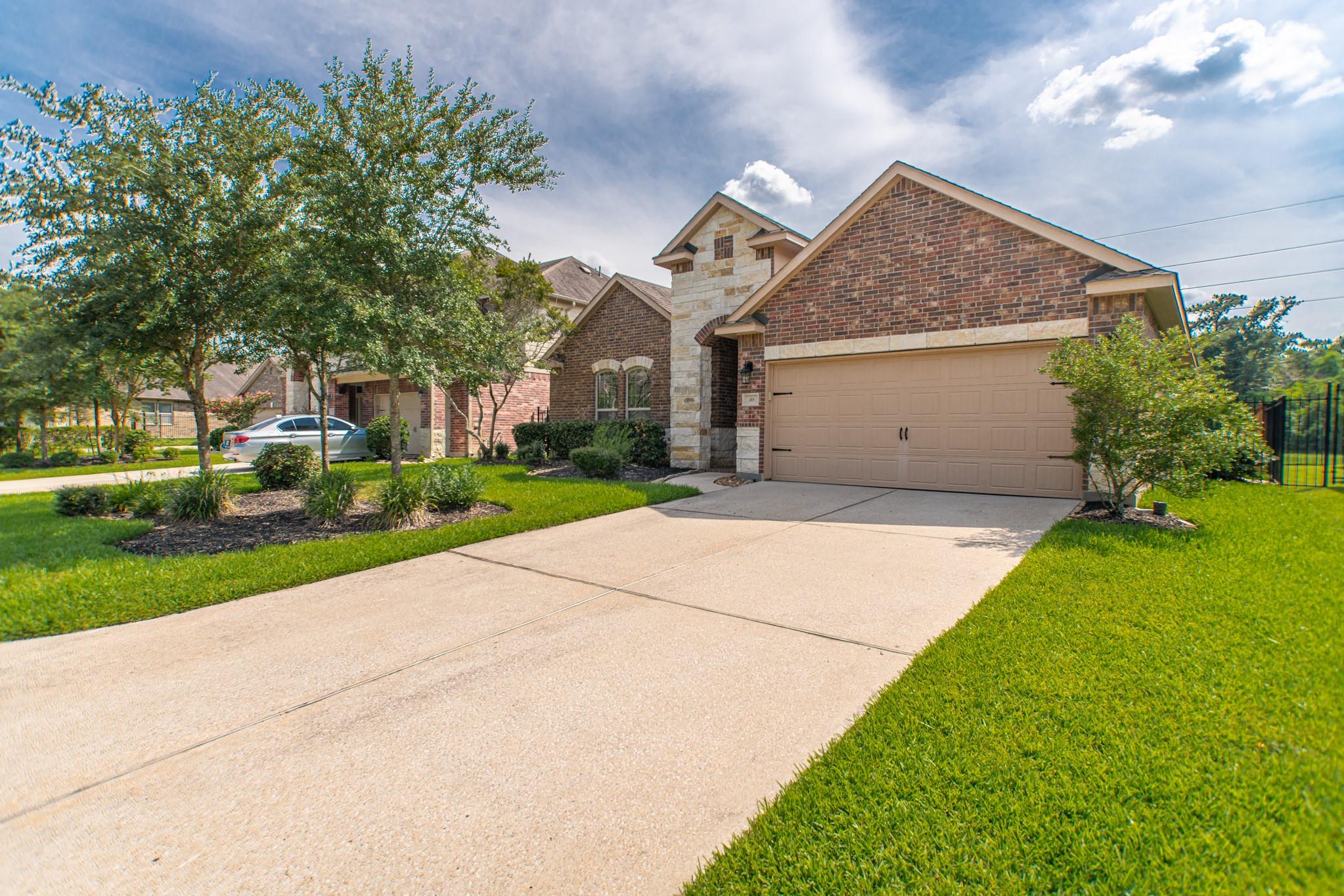 99 W Wading Pond Circle, The Woodlands Tx 77375-468 — photo
