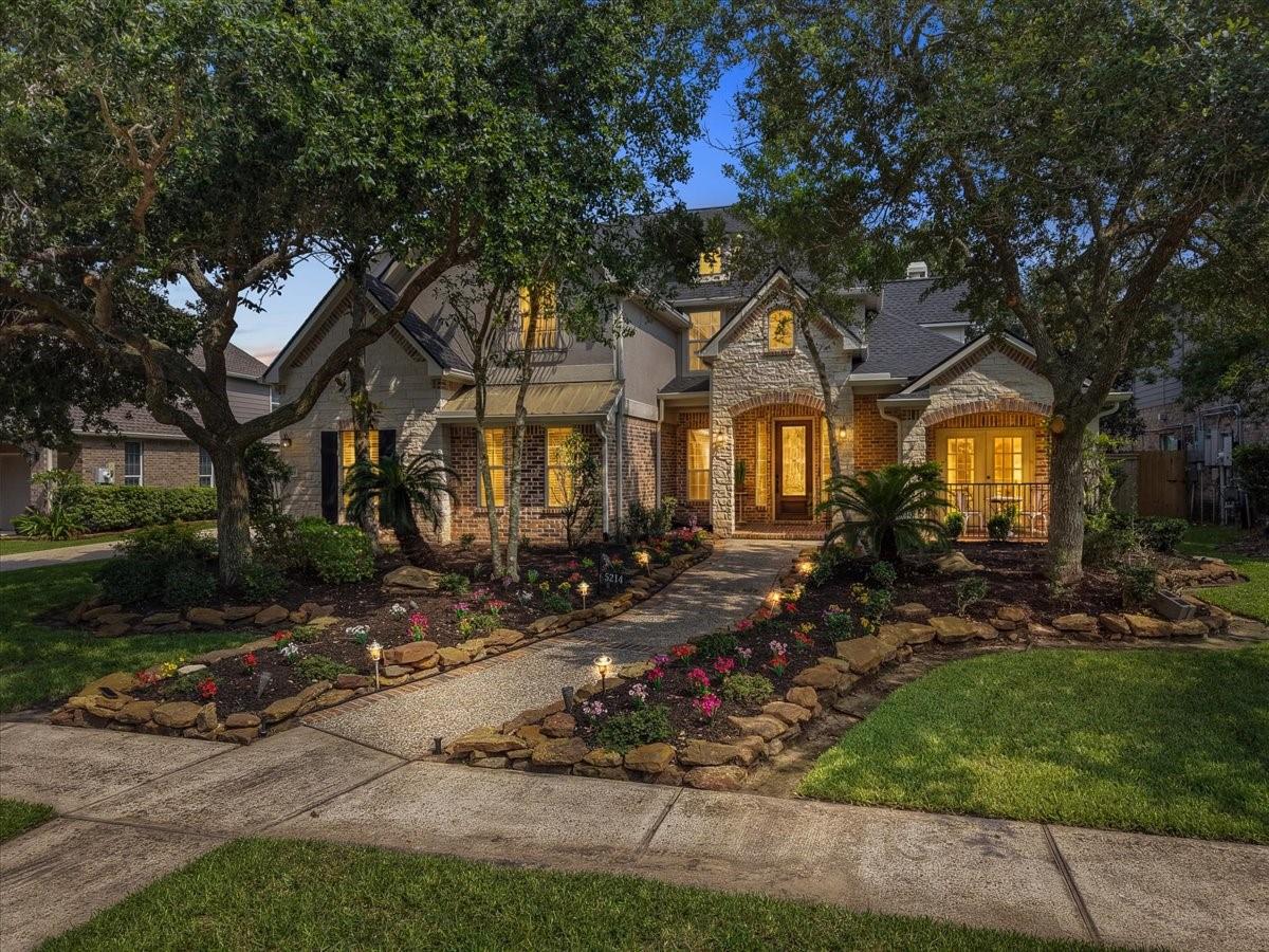 5214 Blue Cypress Lane — photo