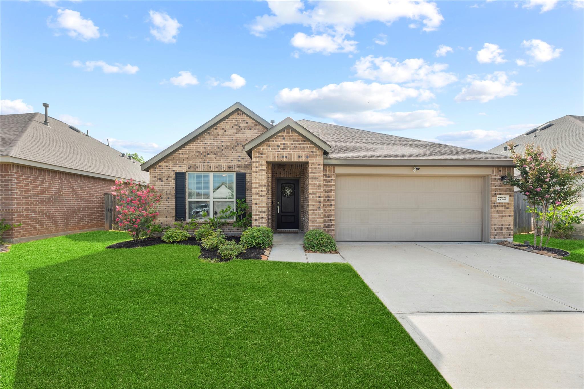 7722 Jasmine Chase Drive — photo