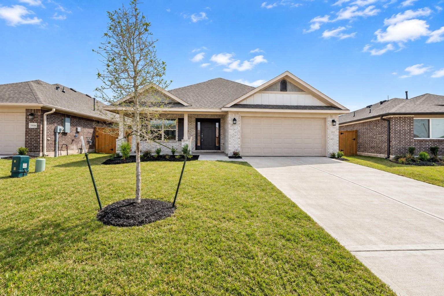 2218 Seneca Lake Drive — photo