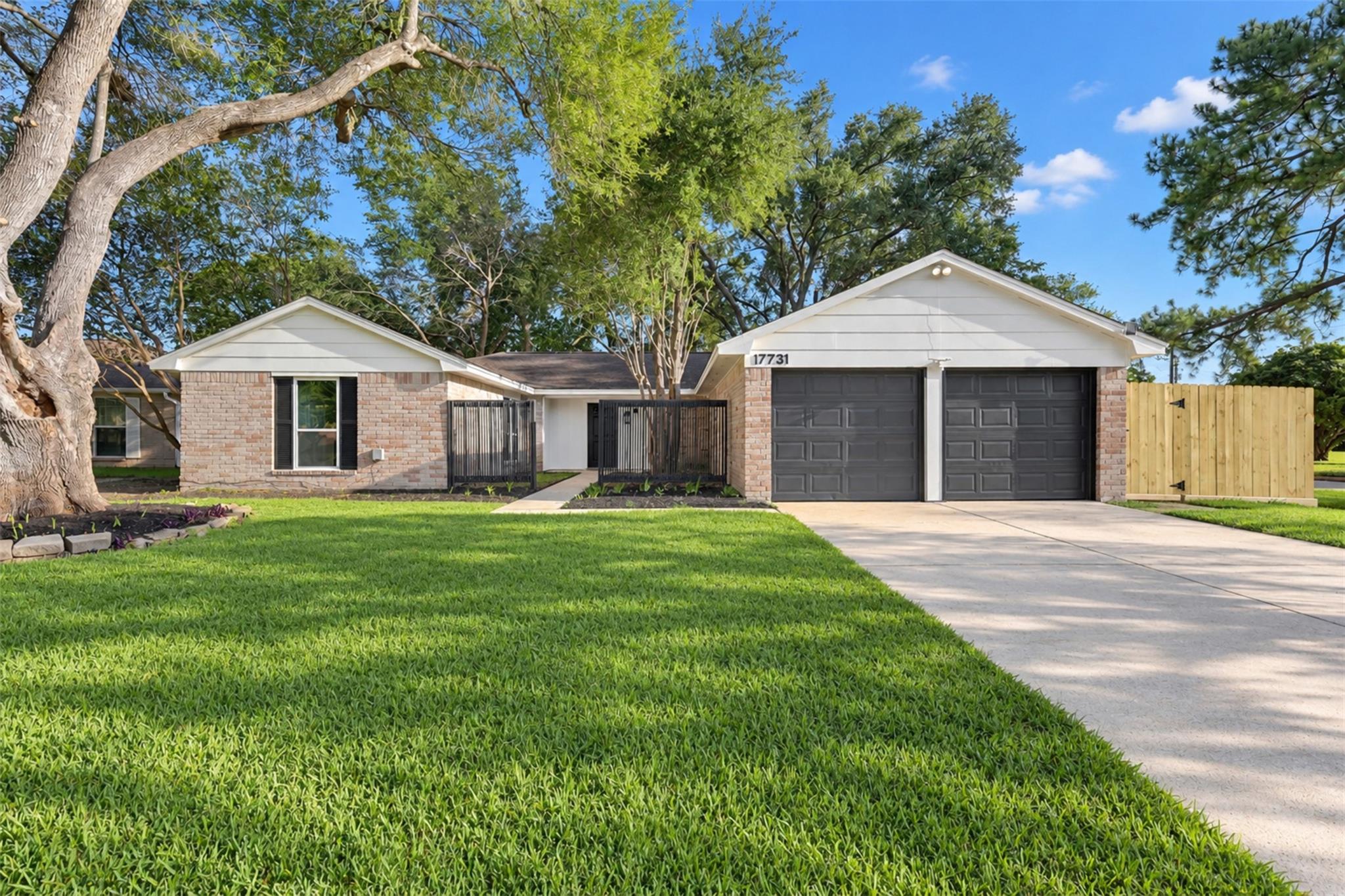 17731 Heritage Cove Court — photo