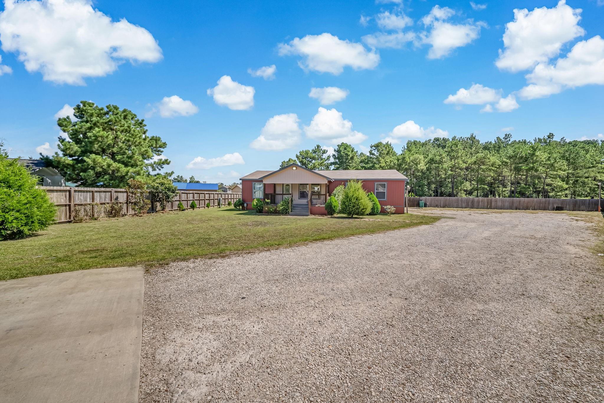 16357 Summit Oaks, Conroe, TX 77303 — photo 2