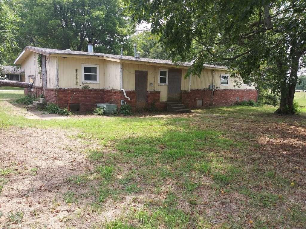 1105 S Ash Street — photo