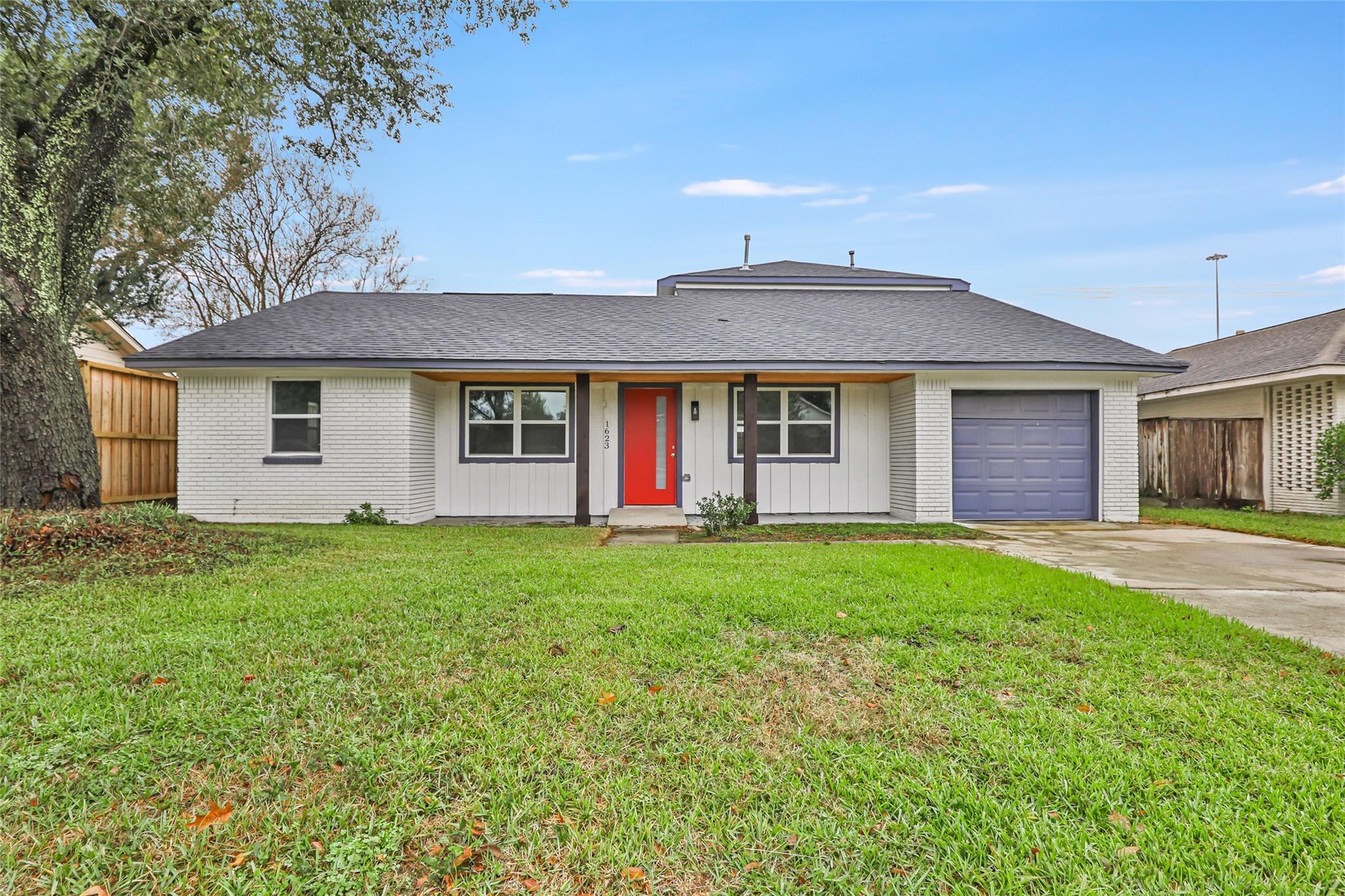 1623 Fawnhope Drive — photo