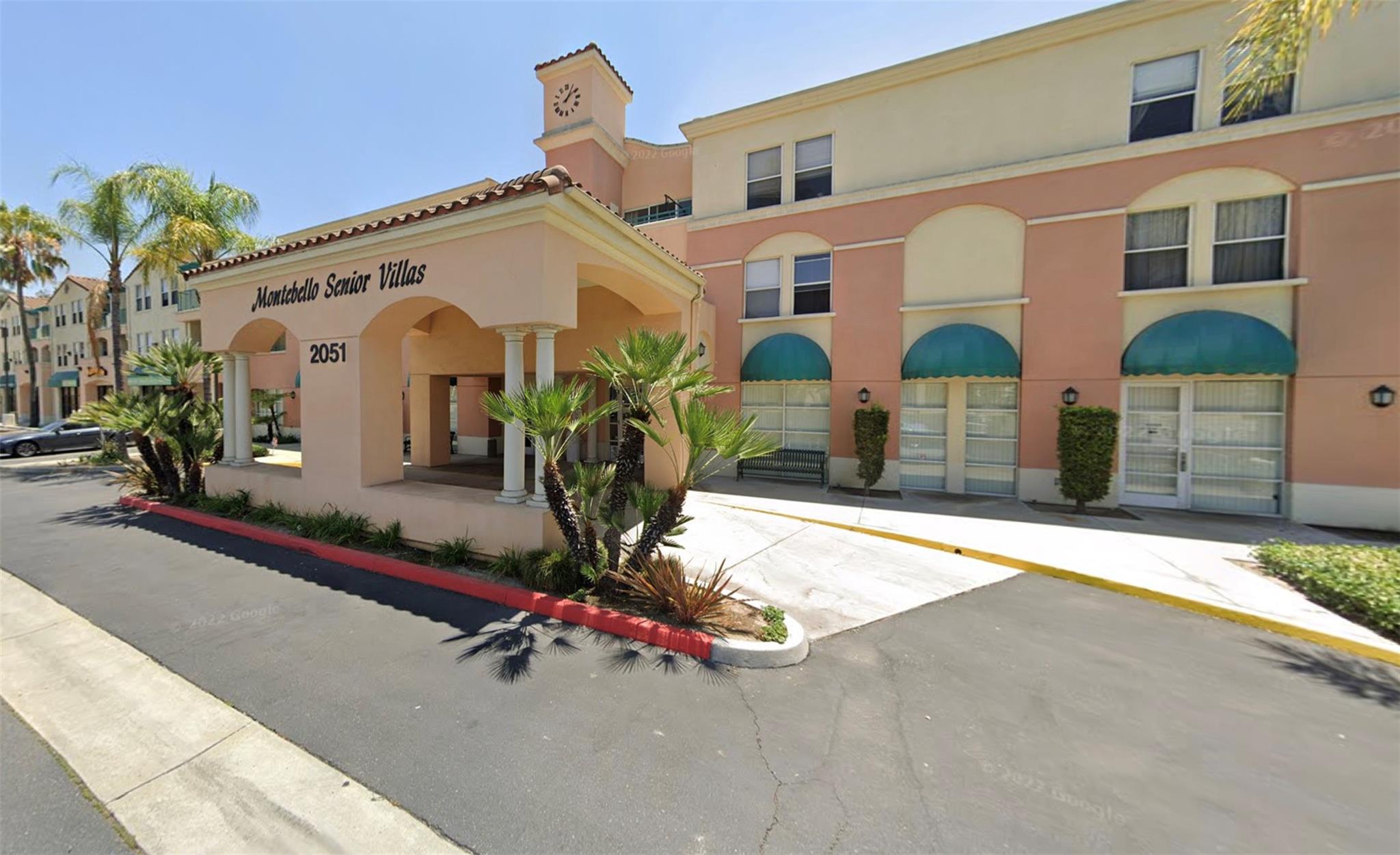 2051 W Whittier Blvd — photo