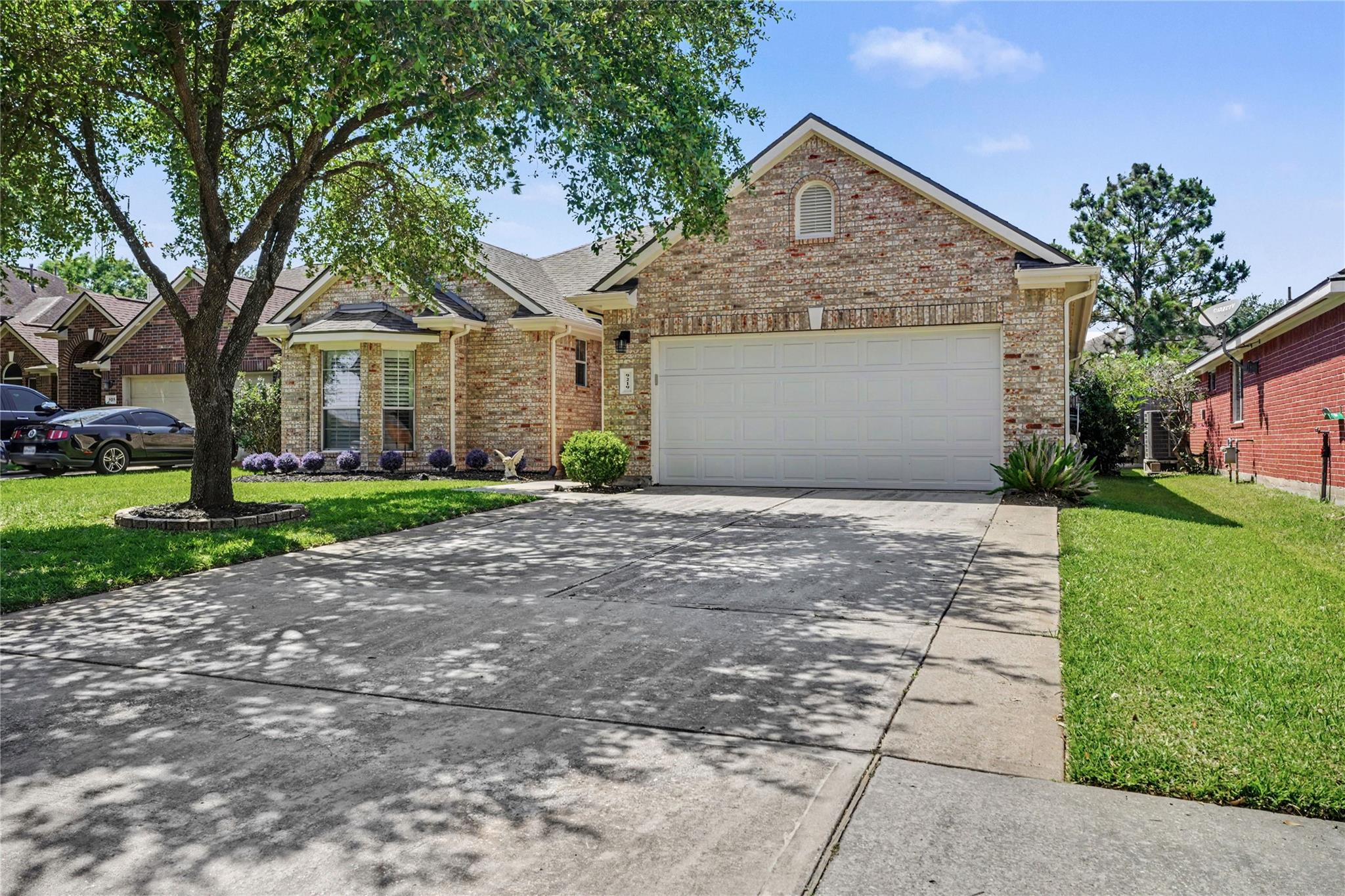 9219 Chia Valley Court — photo