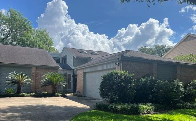 12206 Burgoyne Drive — photo