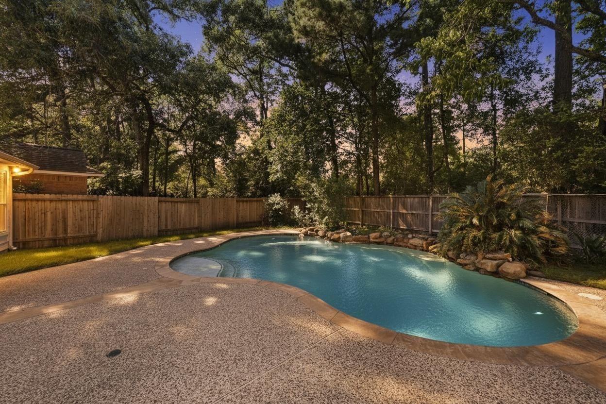 78 E Hobbit Glen Drive — photo