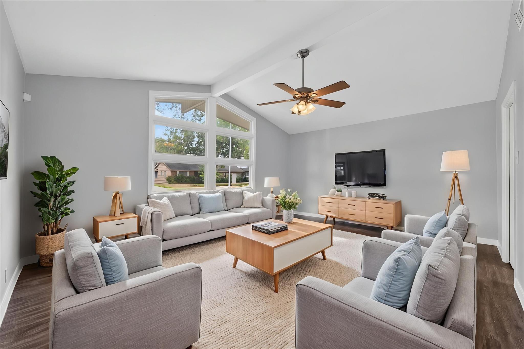 2110 Ridgemore Drive, Houston, TX 77055 — photo 2